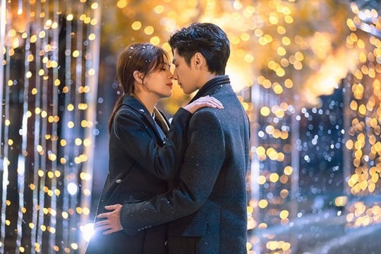 Ngày Quốc tế nụ hôn 6/7: Bạn có biết 16 điều lý thú về nụ hôn?