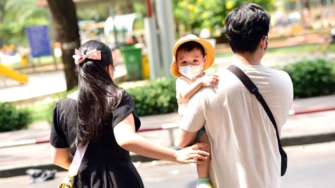 Xu hướng sinh con của người giàu tại Việt Nam