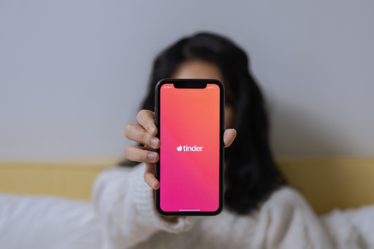 Công ty cho nhân viên nghỉ có lương để đi hẹn hò