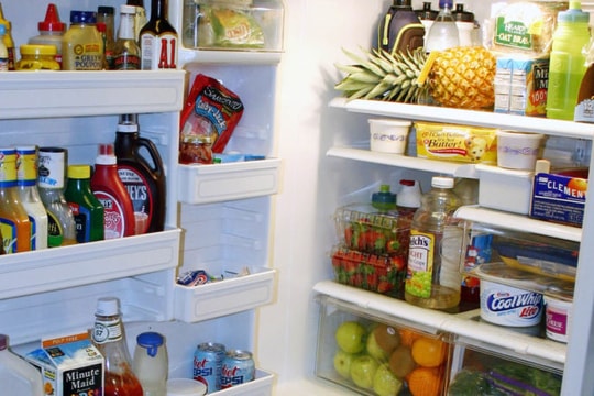 Cách xử lý thực phẩm trong tủ lạnh bị mất điện do mưa bão