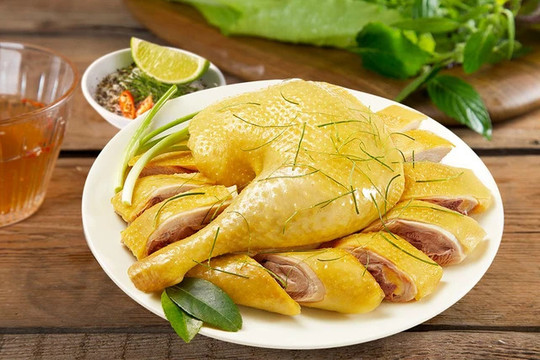 Thịt gà rất "được lòng" nhưng đừng ăn nhiều mỗi ngày: 5 lý do cần cân nhắc