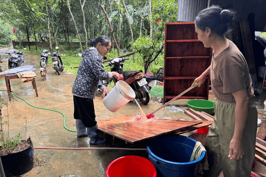 Vệ sinh nhà cửa trong mùa mưa lũ như thế nào để phòng bệnh?