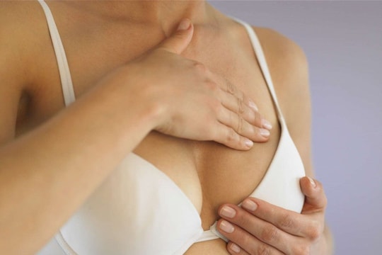 Yêu bản thân - Kỳ 1: Xu hướng phẫu thuật thu nhỏ ngực thay đổi quan niệm vẻ đẹp hiện đại