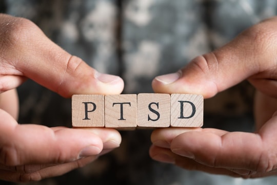 PTSD - Khi công sở gây sang chấn không khác gì chiến trường