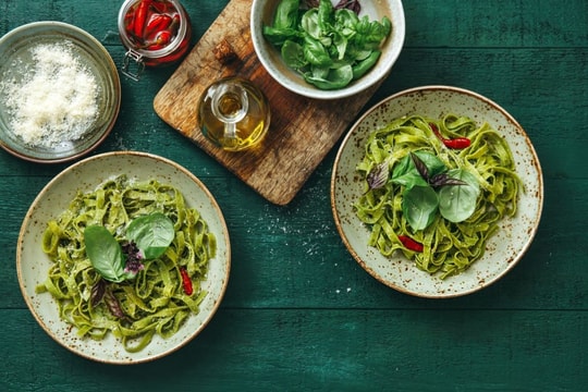 Chế độ ăn Địa Trung Hải theo kiểu "xanh" có thể giúp làm chậm quá trình lão hóa não bộ