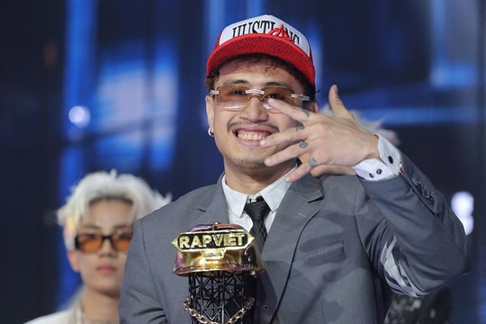 Quán quân Rap Việt 2024: 'Tôi từng vấp ngã, sai sót và khủng hoảng'