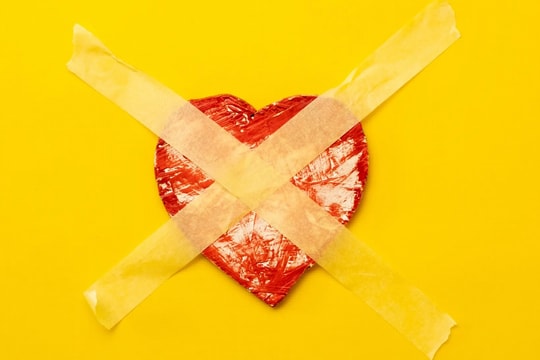 Valentine là 'lễ' hay 'bài kiểm tra' cho tình nhân?