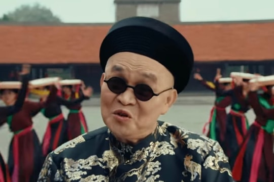 Màn tái xuất ấn tượng của Xuân Hinh