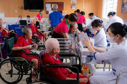 Điểm tin nóng 08/03/2025: VNVC, FPT Long Châu nỗ lực chăm sóc sức khỏe cho người cao tuổi tại Việt Nam