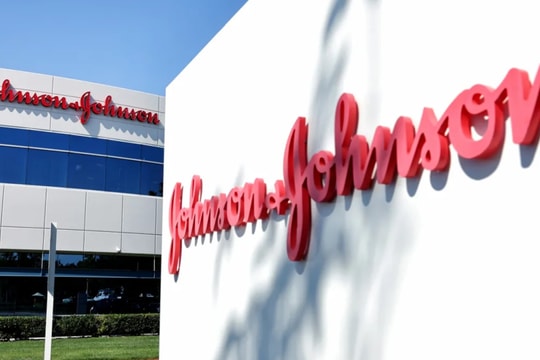 Điểm tin nóng 22/03/2025: AbbVie, Johnson & Johnson công bố kết quả mới của các thử nghiệm về ung thư