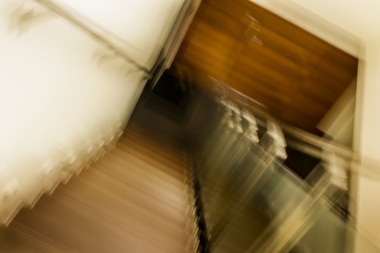 Ngỡ động đất nhưng hóa ra là tuột huyết áp! Nhận diện ngay để xử lý