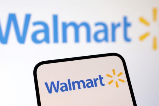 Walmart đẩy mạnh đầu tư công nghệ, giữ giá ổn định giữa “bão” thuế quan