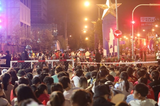 7 mẹo giữ tỉnh táo nếu bạn dự định 'camp' chỗ cho Concert Quốc gia