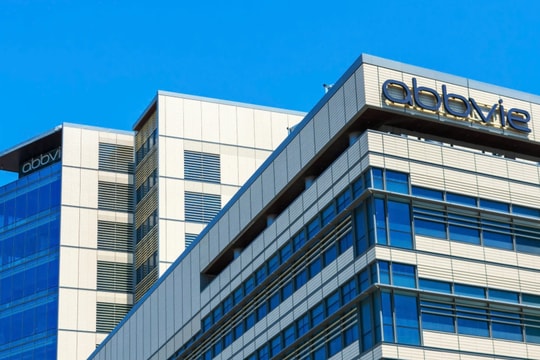Công ty dược phẩm AbbVie được FDA phê duyệt thuốc điều trị ung thư phổi, Sanofi dự kiến đầu tư 20 tỷ USD vào R&D tại Mỹ