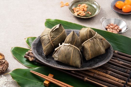 Tết Đoan Ngọ: Ăn gì, làm gì để khỏe mạnh theo quan niệm người xưa?