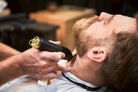 "Bộ râu dày chứa nhiều vi khuẩn hơn cả bệ toilet" - Đúng hay sai?