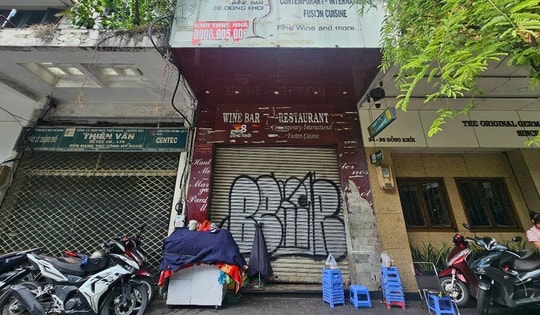 Hàng loạt mặt bằng ở TP HCM vẫn bỏ trống thời gian dài, điều gì đang xảy ra?