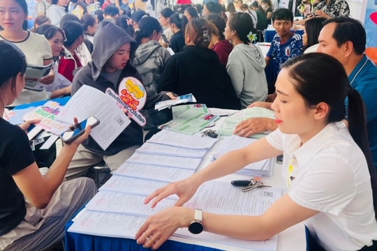 Điện Biên: Lao động thất nghiệp được tiếp cận hàng nghìn cơ hội việc làm