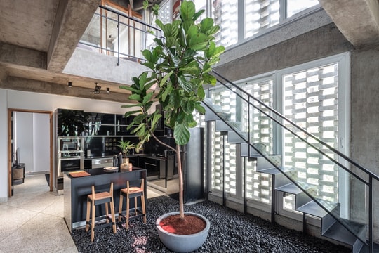 Cách lấy sáng hiệu quả cho nhà ống