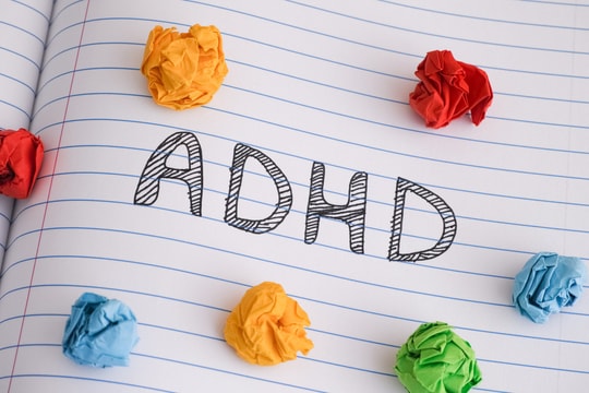Điều trị ADHD bằng thuốc giúp giảm nguy cơ tự sát, tai nạn và phạm tội