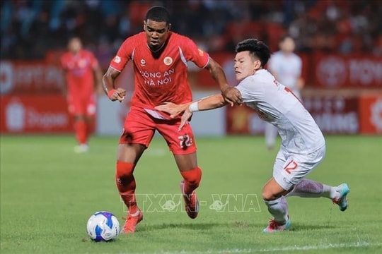 V.League 1-2025/2026: Hấp dẫn ngay từ lượt trận mở màn