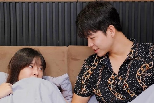 Tưởng có tình yêu đẹp, hóa ra tôi chỉ là phép thử "chuyện ấy" của bạn trai