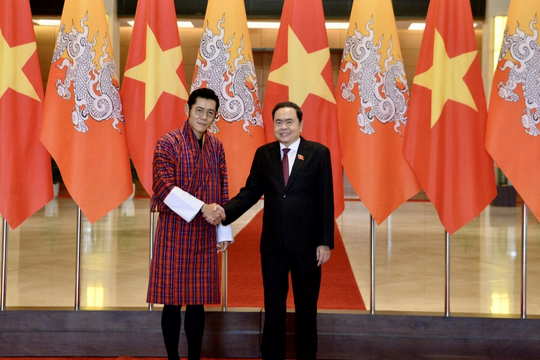 Chủ tịch Quốc hội Trần Thanh Mẫn hội kiến Quốc vương Bhutan