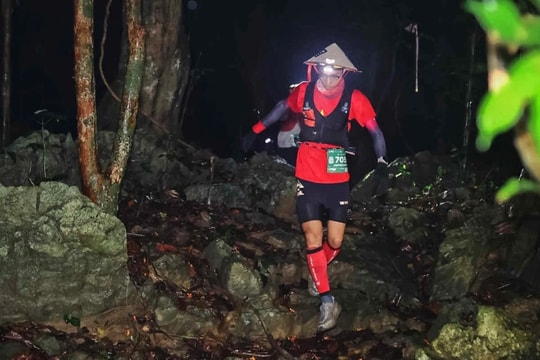 Bài học từ trải nghiệm suýt lạc trong rừng Cúc Phương của chàng trai Hà Nội