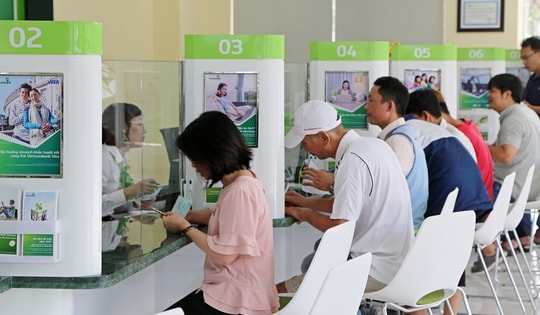 Vietcombank tạm dừng giao dịch tiền mặt tại 22 địa điểm ở Hà Nội