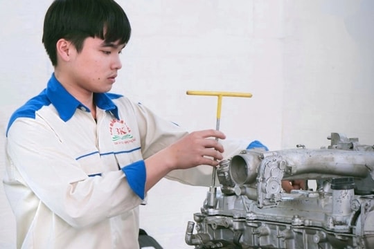 Những người được nhà nước hỗ trợ lấy chứng chỉ kỹ năng nghề quốc gia