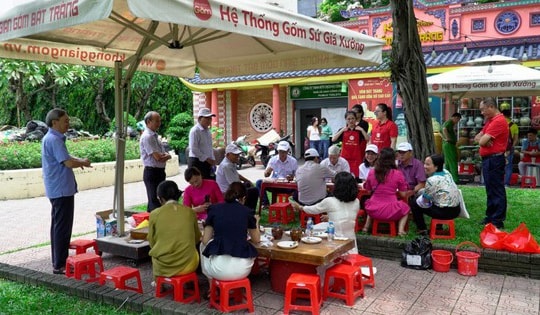 Một ngày làm nghệ nhân gốm: Trải nghiệm du lịch độc đáo tại Phường Sài Gòn