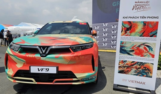 Cận cảnh dàn xe điện VinFast màu "độc lạ" lần đầu xuất hiện tại triển lãm lớn nhất lịch sử