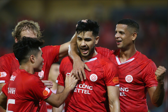 Thể Công Viettel - Becamex TP Hồ Chí Minh: Nối dài niềm vui ở Hàng Đẫy