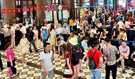 Hai ngày nghỉ lễ 2/9, Quảng Ninh đạt tổng thu 580 tỷ đồng từ du lịch