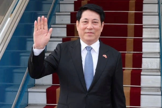 Chủ tịch nước lên đường dự Lễ kỷ niệm 80 năm chiến thắng phát xít tại Trung Quốc