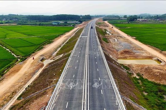 Sớm hoàn thành dự án thành phần cao tốc Bắc - Nam phía Đông qua Hà Tĩnh, Quảng Trị