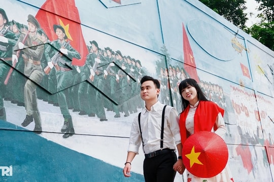 TPHCM đón hơn 1,4 triệu lượt khách, doanh thu 4.140 tỷ đồng dịp 2/9