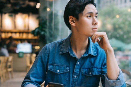 Mỗi lần giận vợ, tôi lại tìm cô chủ quán cà phê tâm sự và cái kết không ngờ