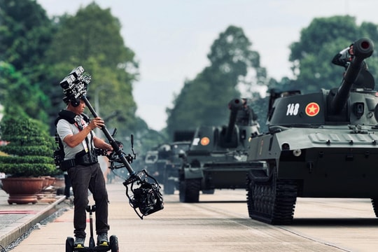 Quay phim Lê Bảo Hân tiết lộ 'áp lực kinh hoàng' khi ghi hình đại lễ A80