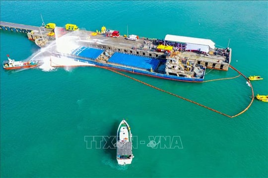 Đơn giản hóa thủ tục hành chính liên quan đến hoạt động sản xuất, kinh doanh thuộc quản lý của Bộ Quốc phòng