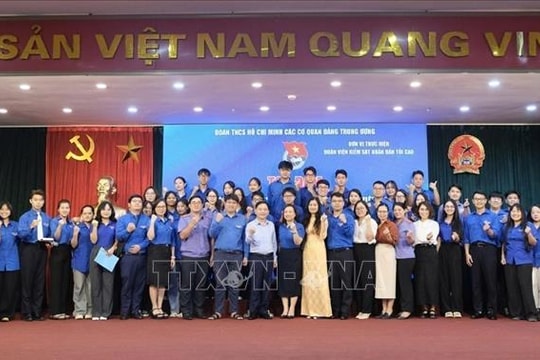 Phát triển đảng viên trẻ trong đoàn viên, thanh niên các cơ quan Đảng Trung ương