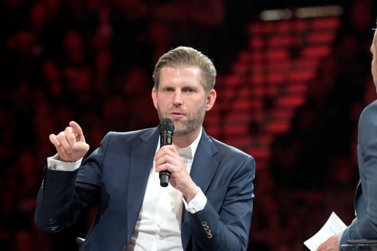 Cổ phiếu American Bitcoin tăng mạnh, tài sản con trai Tổng thống Trump vượt 1,5 tỷ USD