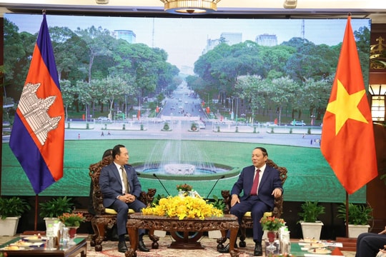 Tăng cường hợp tác phát triển du lịch Việt Nam và Campuchia