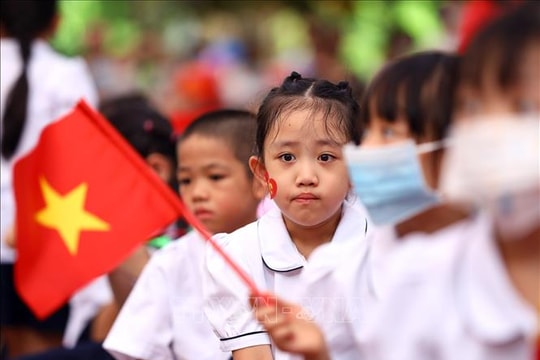 Thời tiết ngày khai giảng: Nắng bao trùm nhiều khu vực, có nơi nắng nóng