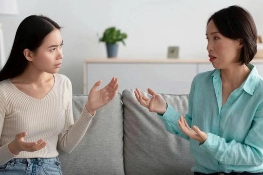 3 năm du học trở về, tôi ngã ngửa khi biết sự thật về anh ruột và chị dâu