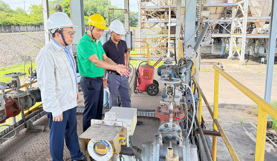 Nhà máy nhiên liệu sinh học 2.200 tỉ đồng "sống lại" sau 10 năm "đắp chiếu"