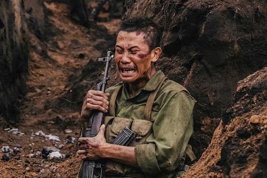 Từ địa chấn 'Địa đạo' đến bom tấn 'Mưa đỏ'