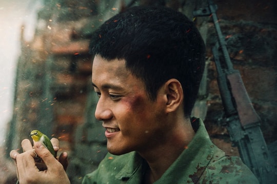 Phim 'Mưa đỏ' cán mốc 500 tỷ đồng