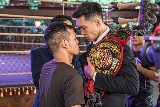 Kiện tướng kickboxing thách thức cao thủ 'Thần võ' Việt Nam