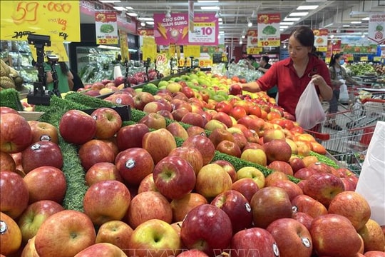 Thị trường mùa lễ Vu Lan 2025: Sôi động, đa dạng nhưng vẫn giữ nét truyền thống